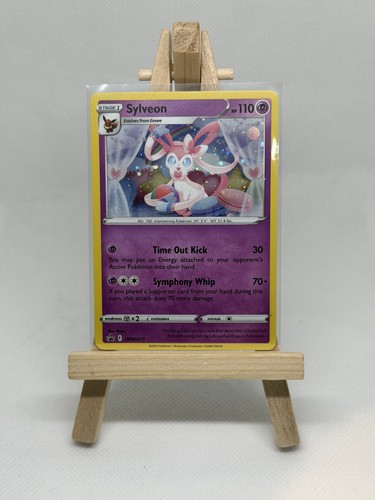 Sylveon swsh211 pokemon tcg - sylveon,